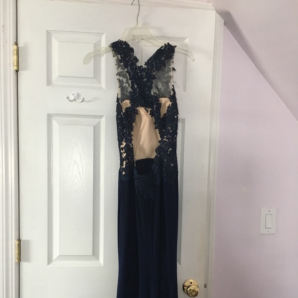 Prom dress - Picture 4 of 4